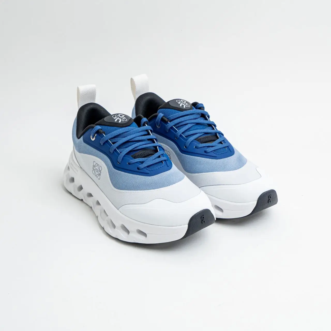 Loewe x ON Cloudtilt 2.0 Polyester Sneakers Blue White Men – voilà.id
