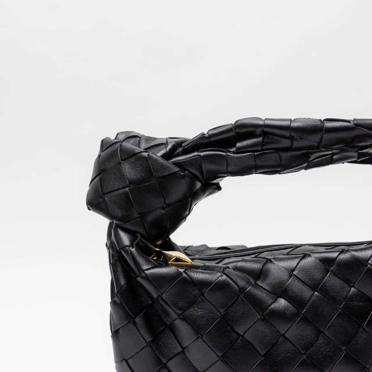 Bottega veneta about best sale