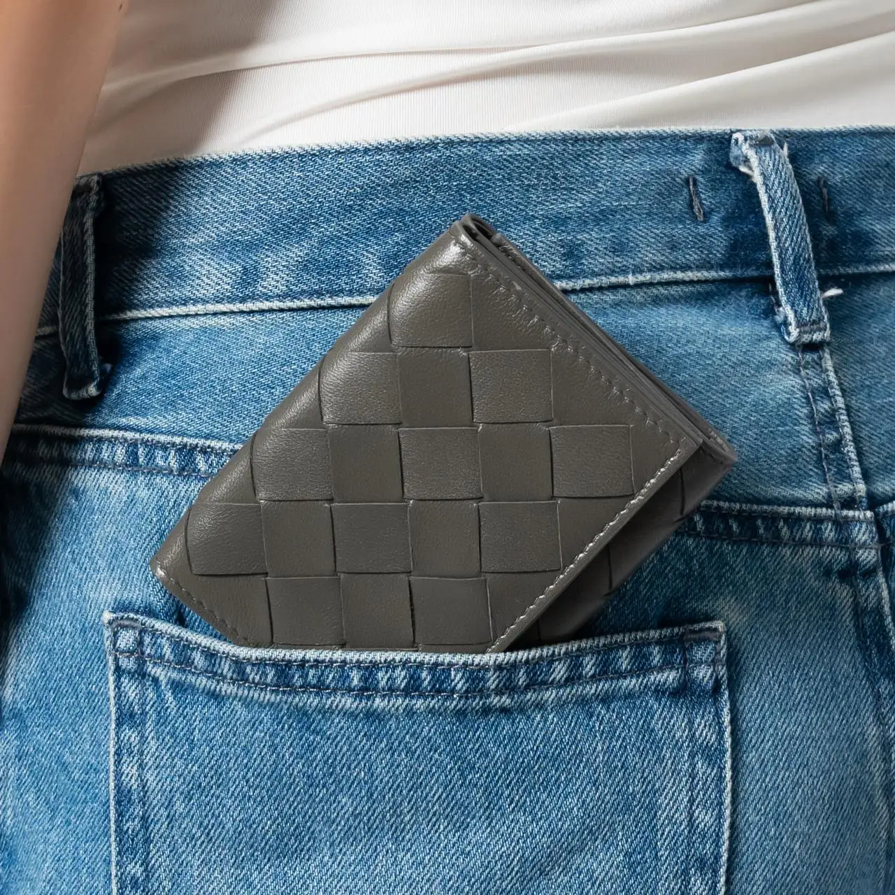 Bottega veneta wallet 2019 best sale