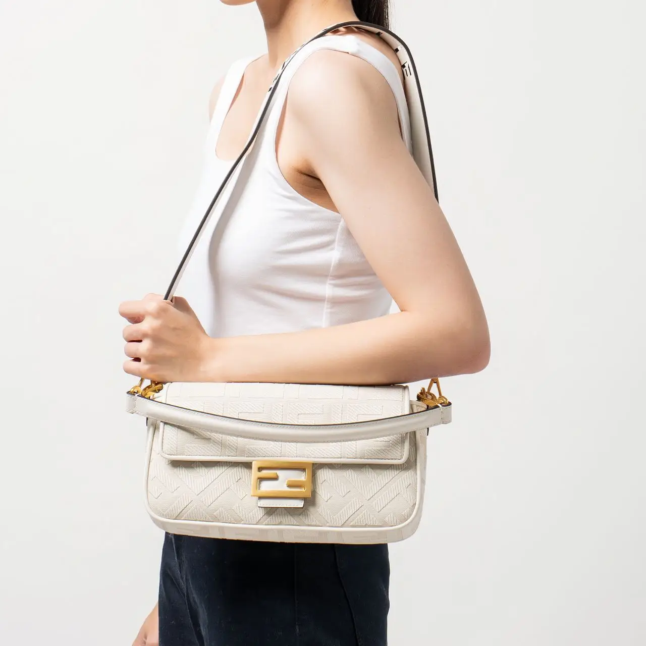 Fendi baguette white hotsell