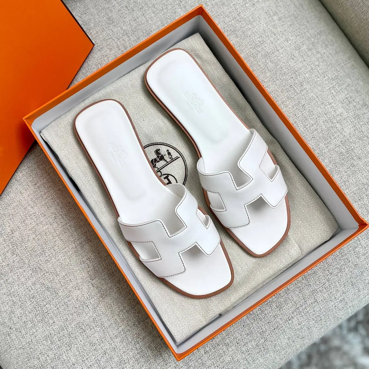 Hermes white sandals best sale