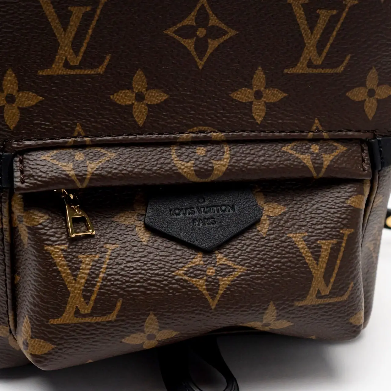 Harga backpack louis vuitton 2025