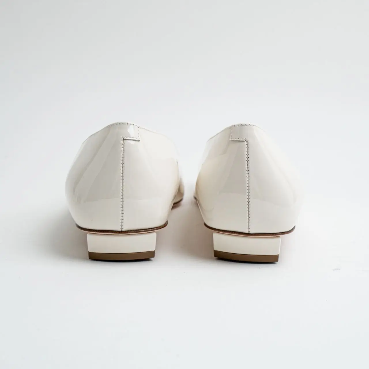 Roger Vivier〕VERTIGO BAL20（Roger Vivier Belle Vivier Metal