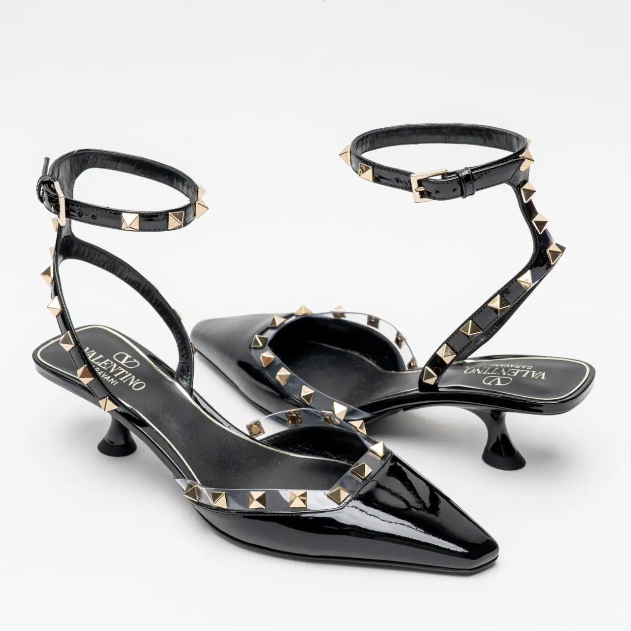 Valentino rockstud kitten heels fashion black