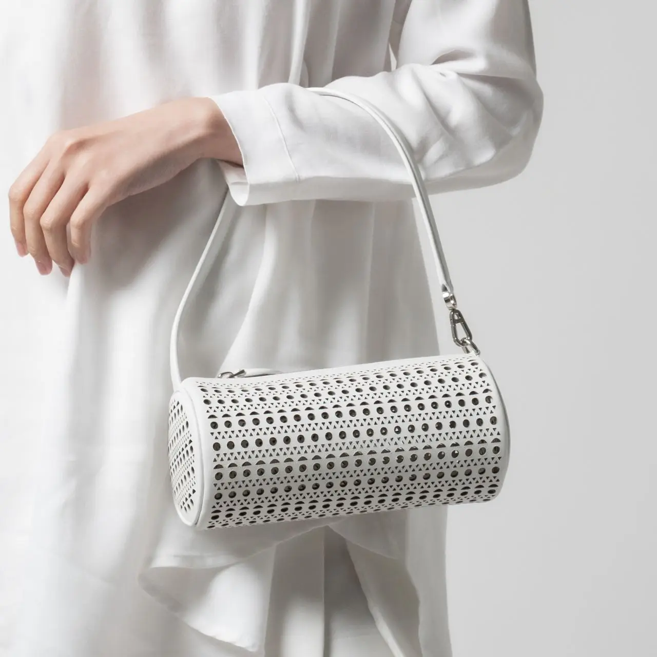 Alaia Tube Vienne Pattern Shoulder Bag Blanc Optic – voilà.id