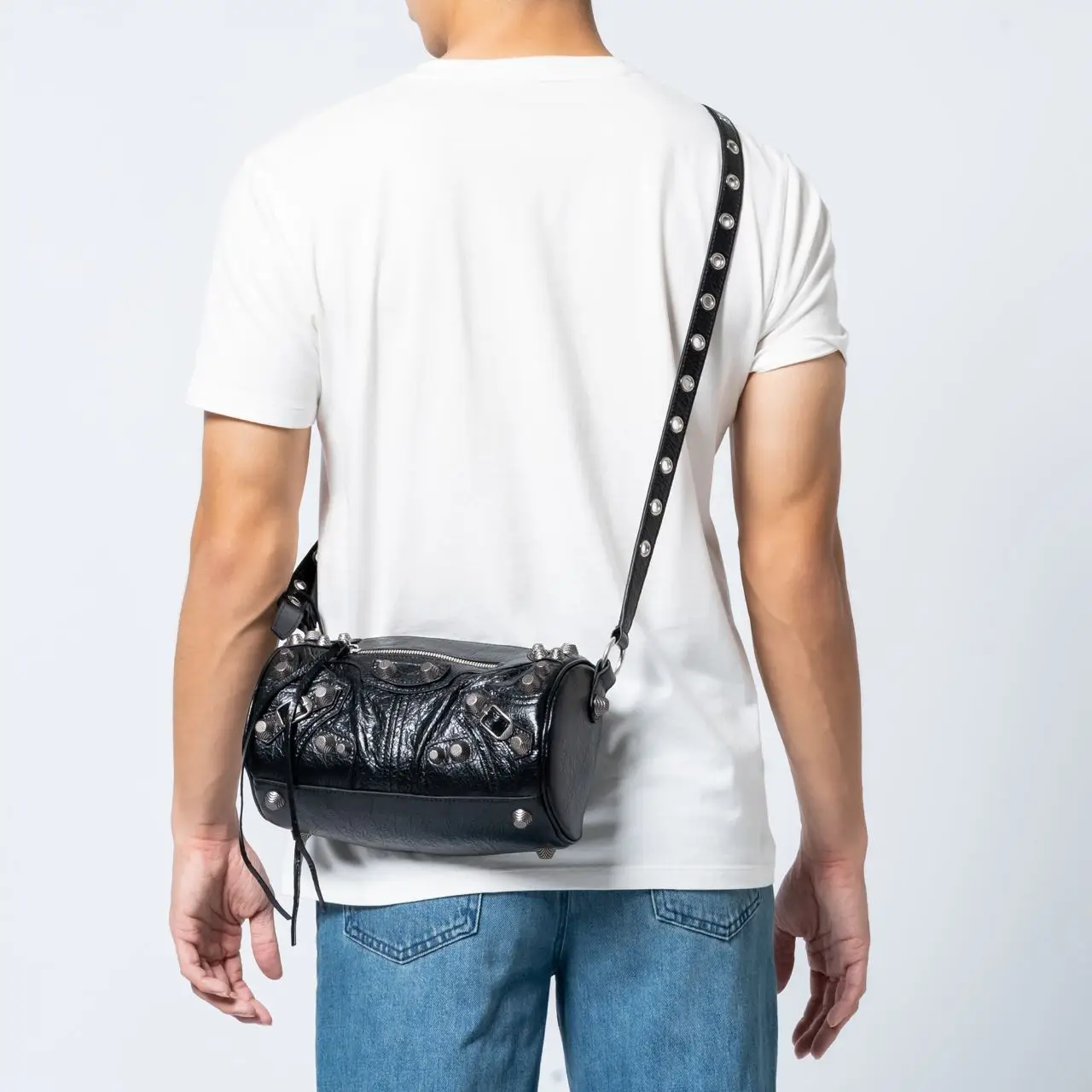 BALENCIAGA cylinder bag ルカゴール シリンダーバッグ BALENCIAGA LE 