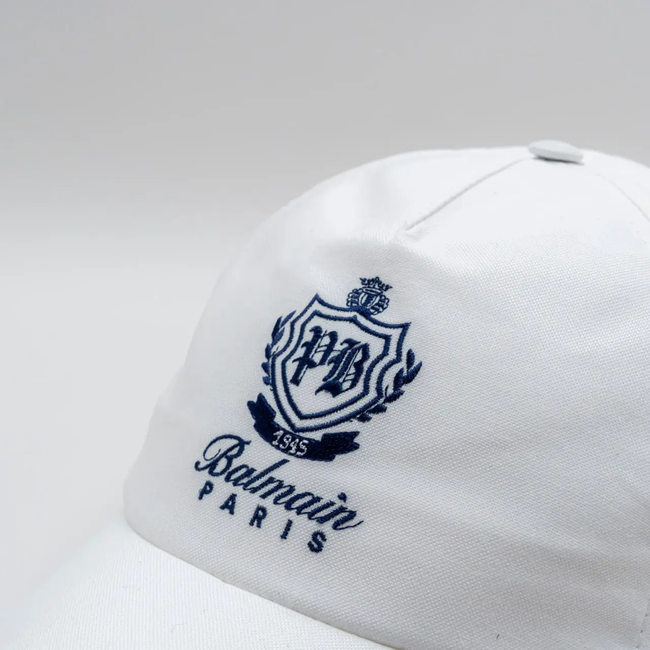 Balmain Paris Classic White Hat Balmain White Basic Cap – leftovershub main image 4