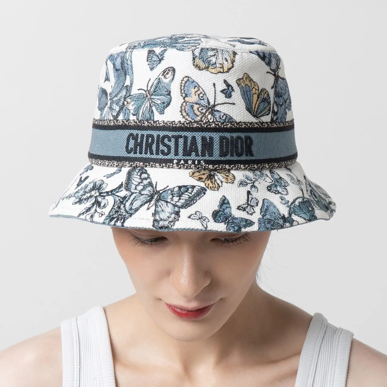 Christian Dior D-Bobby Women\'s Bucket Hat Navy Blue and Cream Toile Print Tiger 34DBP924G153C160_E03-1?$  main image 2