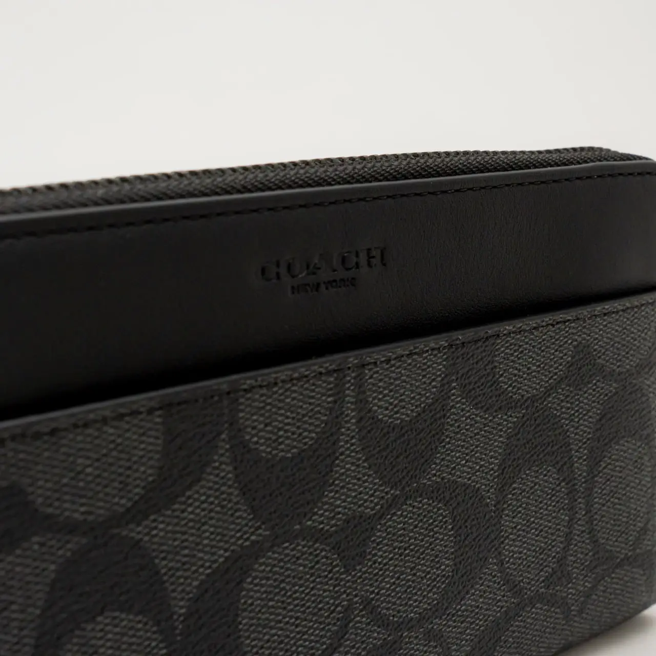 Coach Accordion Long Wallet Signature Charcoal Black – voilà.id display picture 1