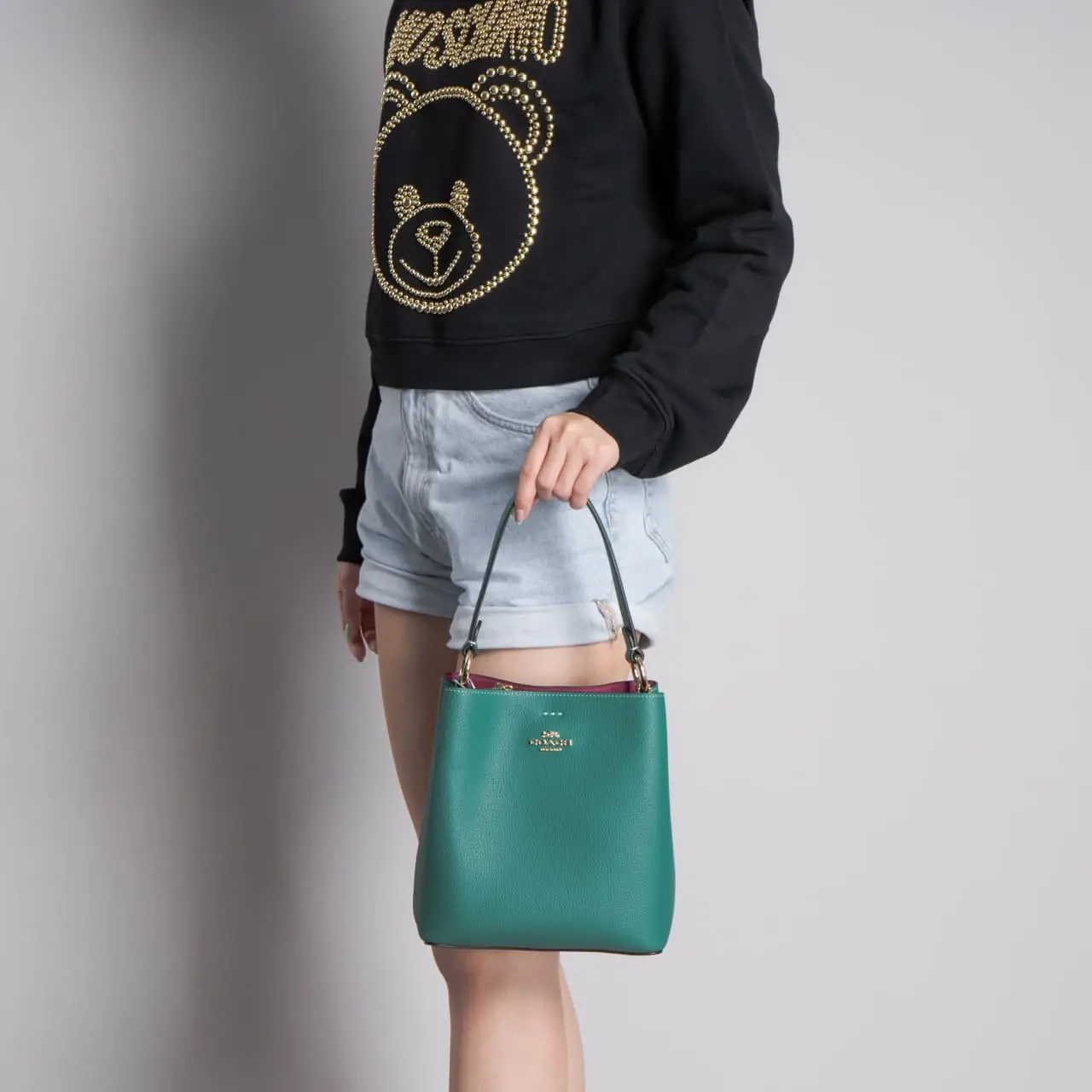 Coach Town Small Bucket Bag Leather Bright Jade – voilà.id