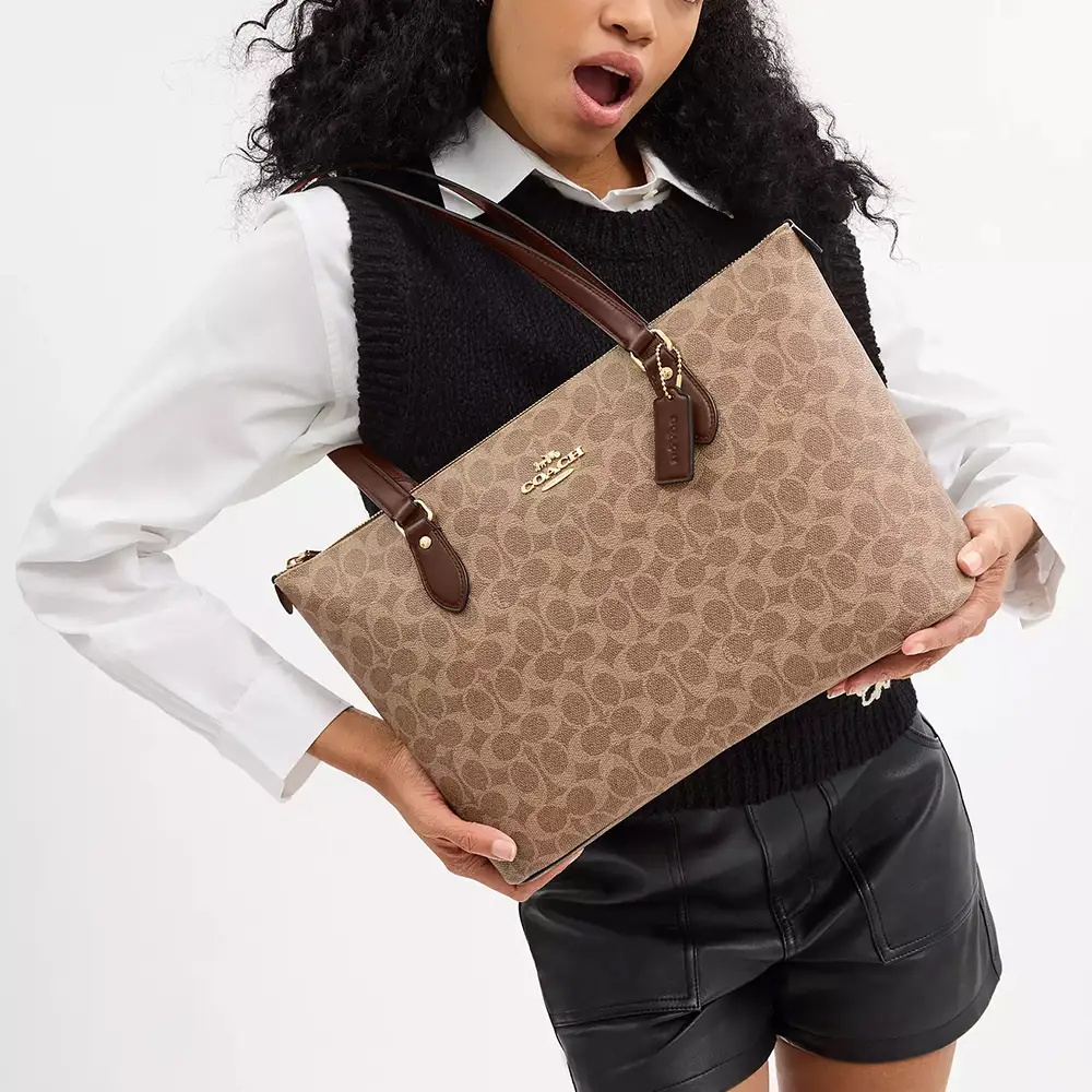 Coach Gallery Signature Canvas Tote Bag Tan Brown – voilà.id
