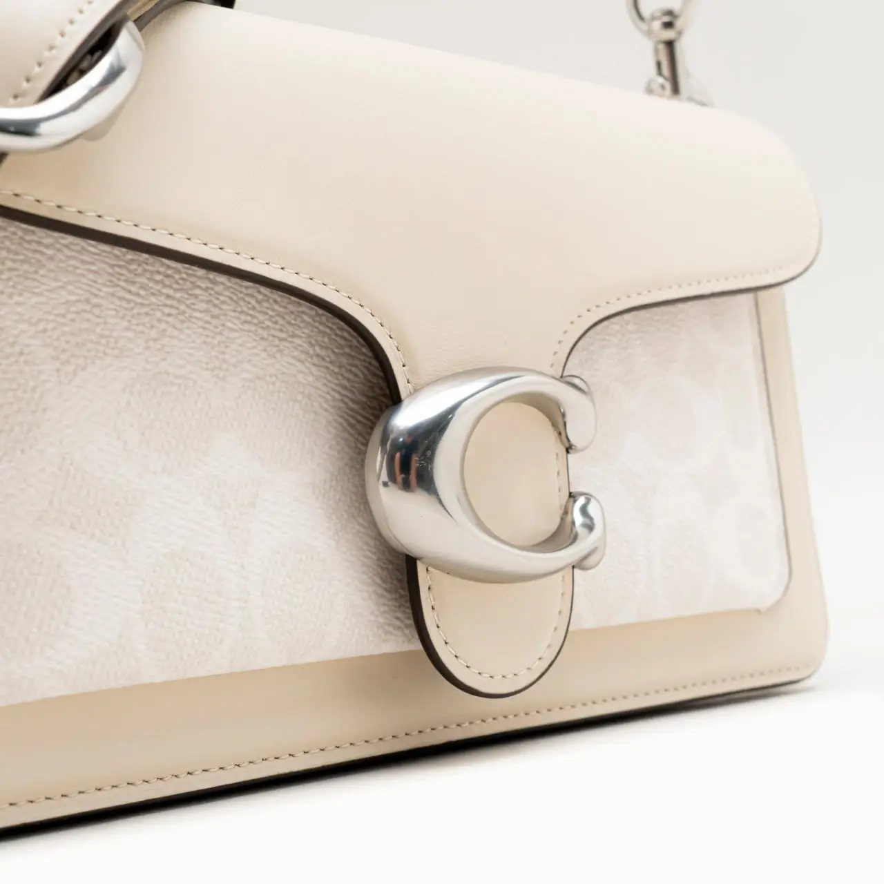 Coach Tabby Shoulder Bag 26 With Signature Canvas White Cream 