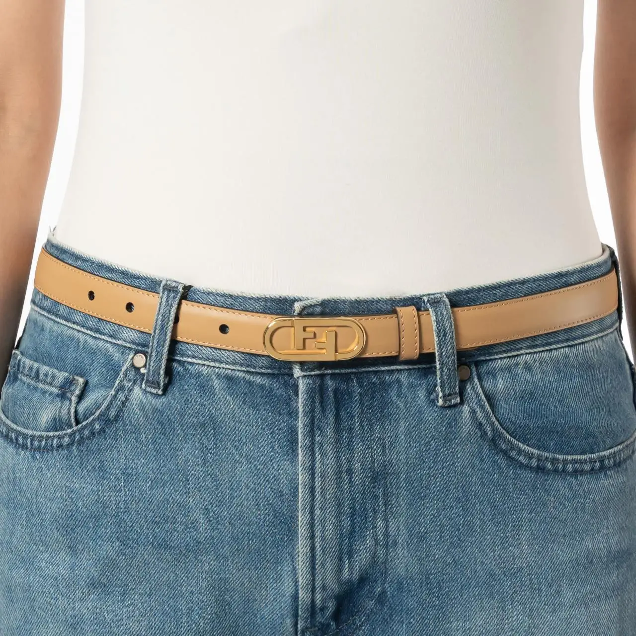 Fendi FF Oval Logo Buckle Leather Belt 20mm Beige – voilà.id display picture 3