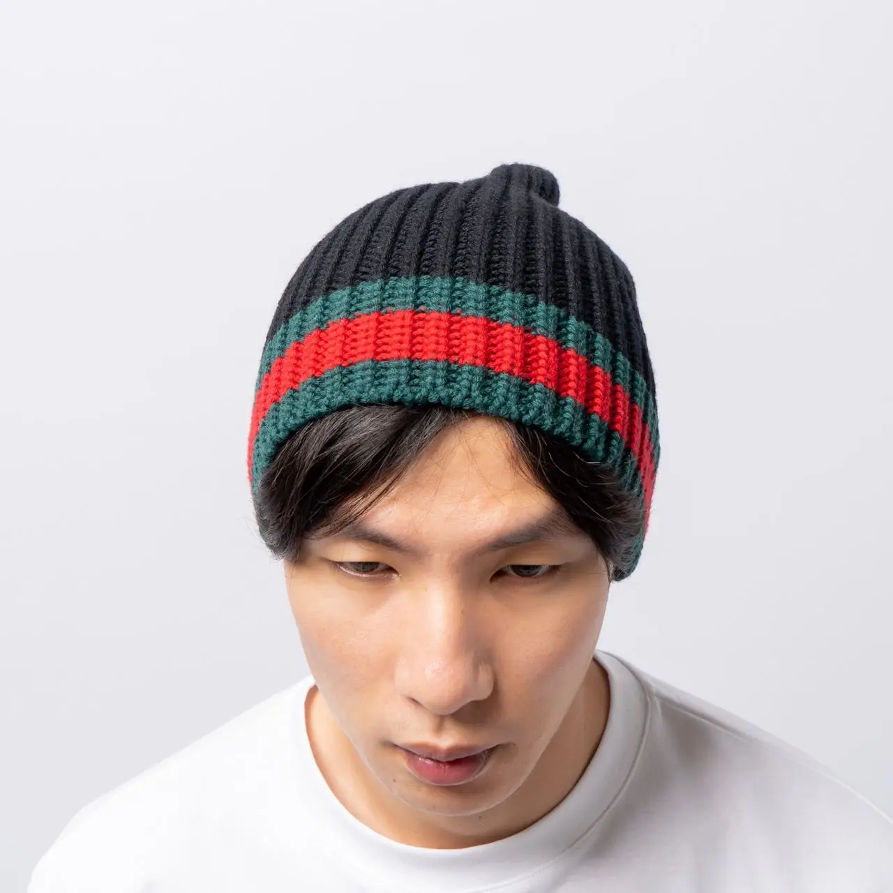 Gucci Black Wool Hat with Green Red Web – voilà.id display picture 1