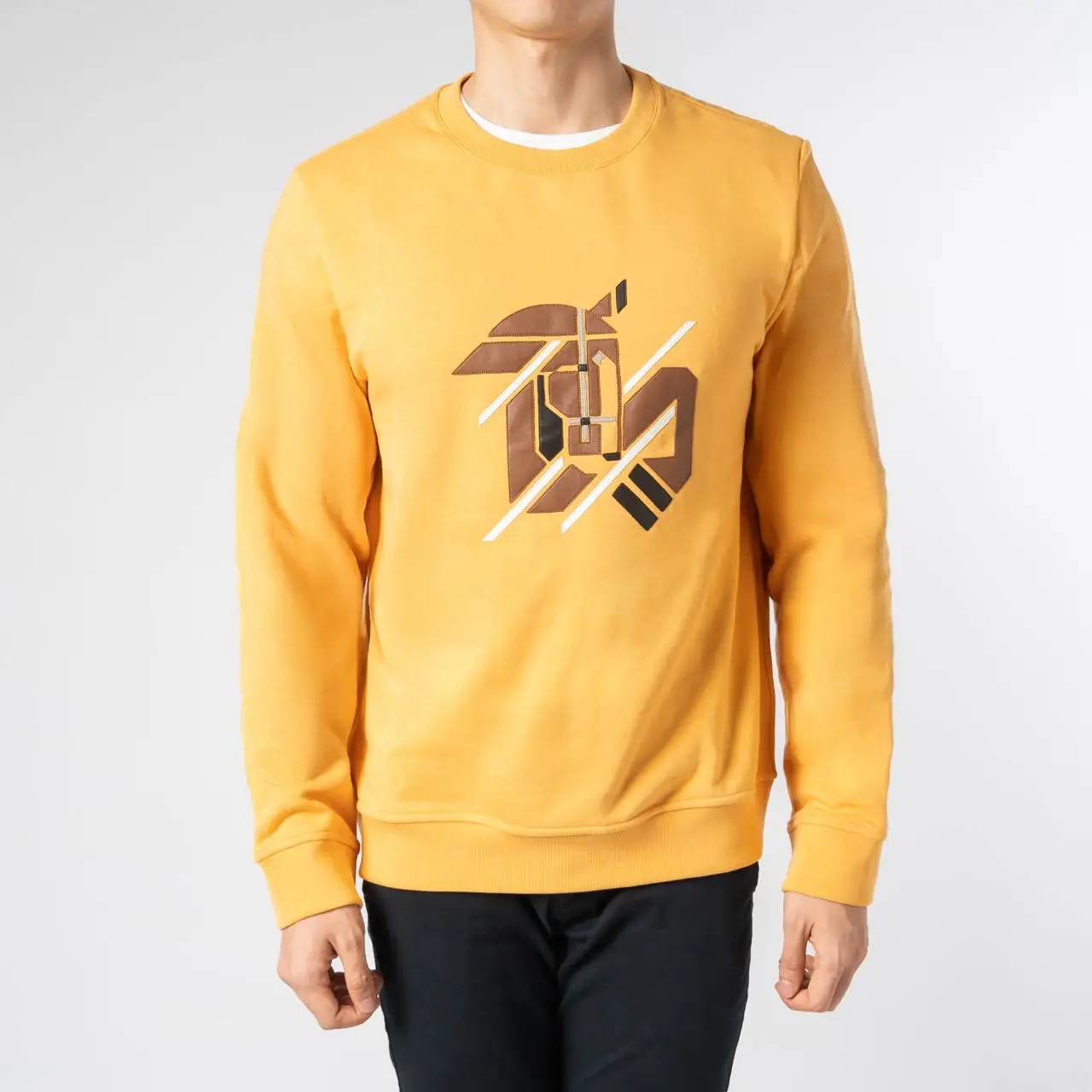 Hermès Chevaux Symétrie Patch Round Crewneck Sweater Melon – voilà.id