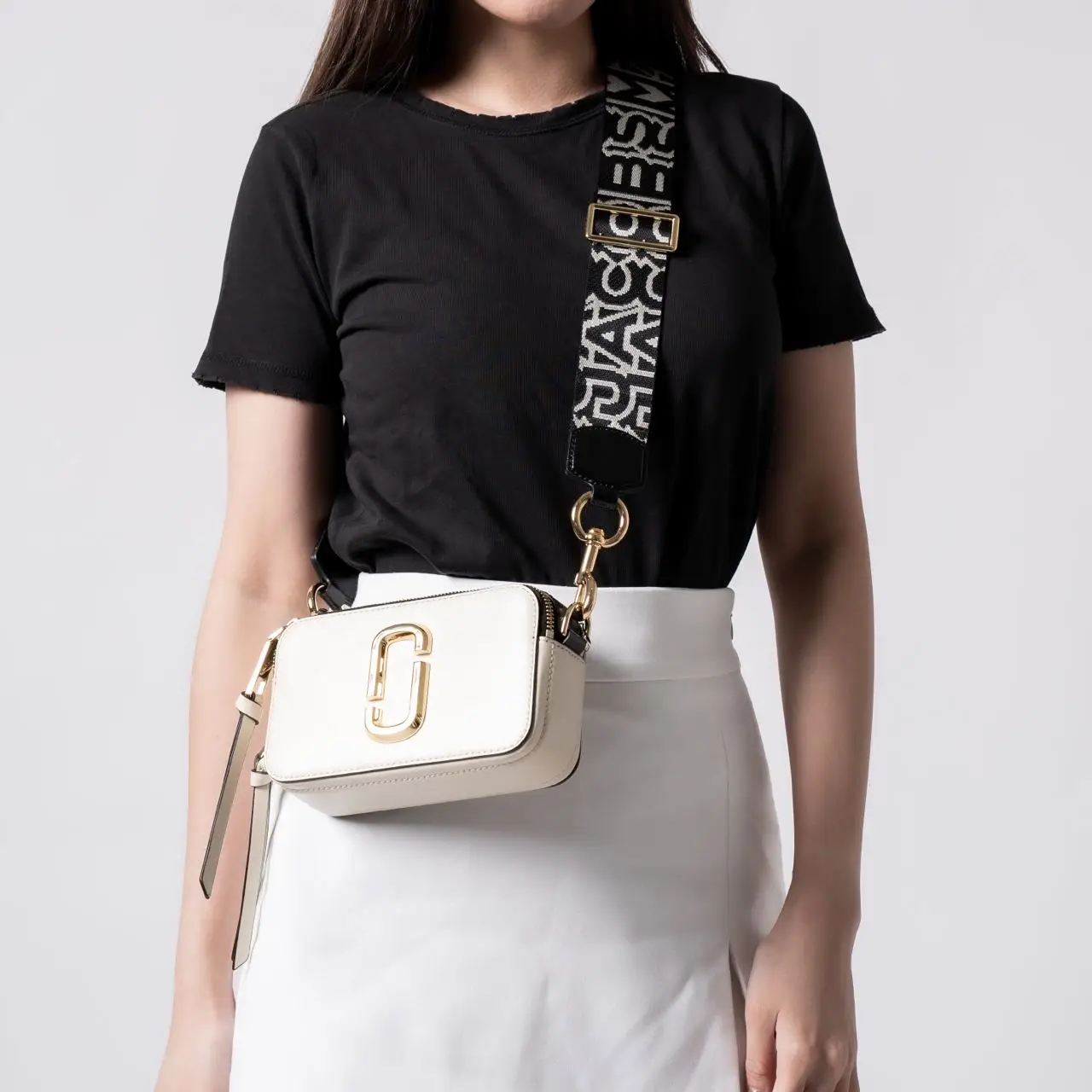 Marc Jacobs The Snapshot Camera Outline Bag Logo Strap Cloud White 