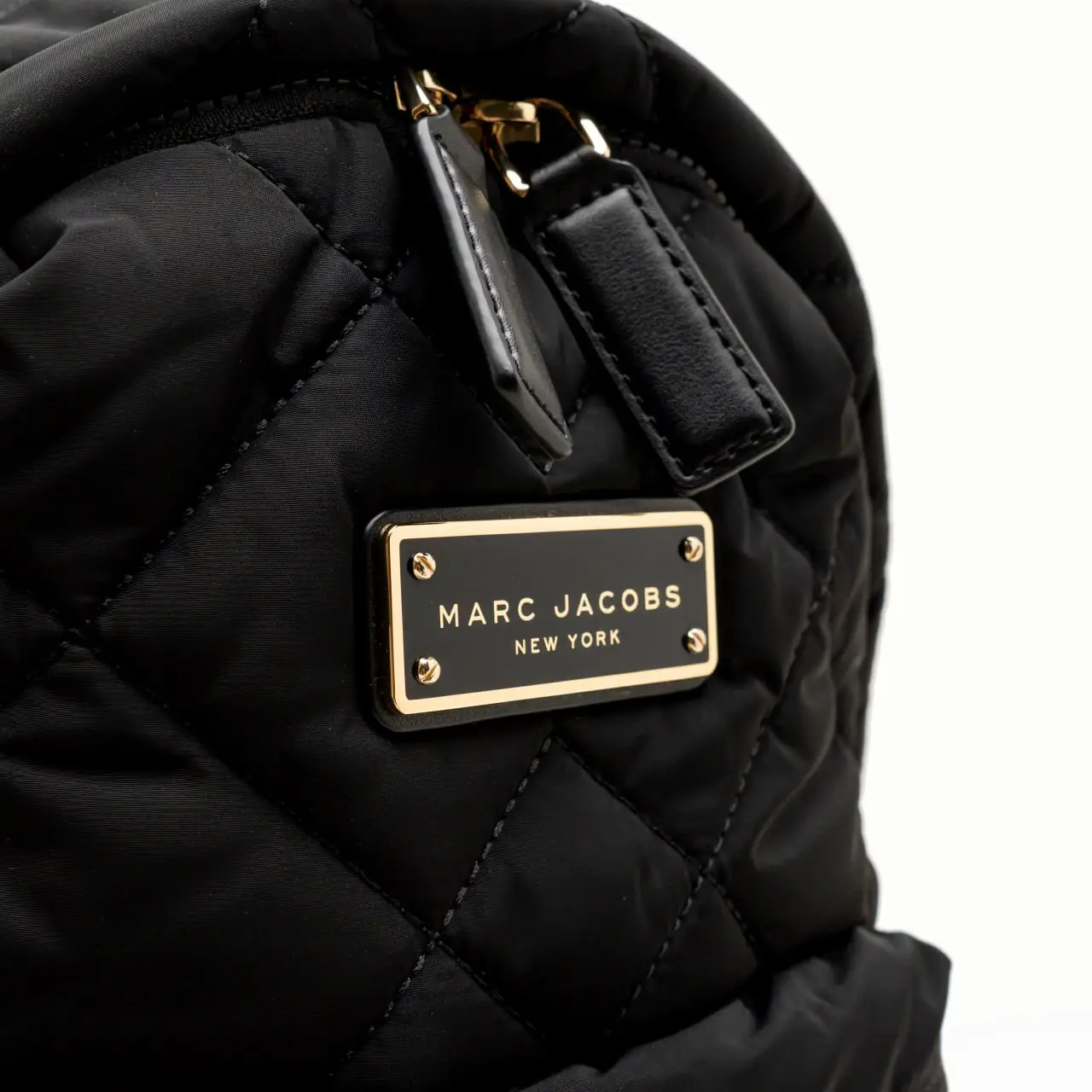 Marc Jacobs New York Backpack Bag Black Quilted Nylon Bag Medium Bag Marc Jacobs Quilted Backpack – Outlet Americas main image 2