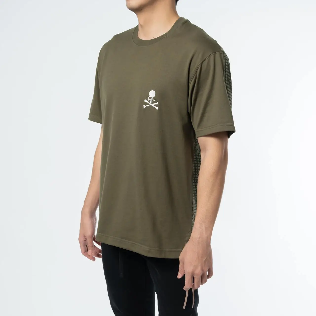 Mastermind Skull Embroidered Camouflage T-Shirt Green – voilà.id
