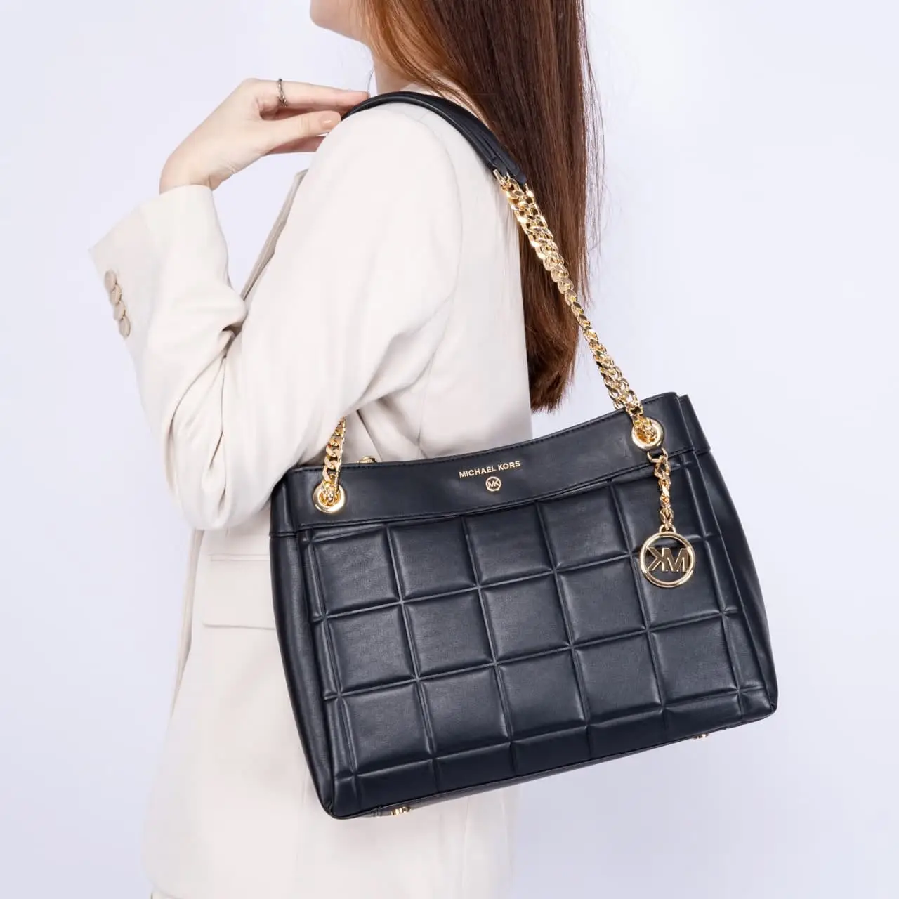 Michael Kors Susan Medium Quilted Leather Shoulder Bag Black 