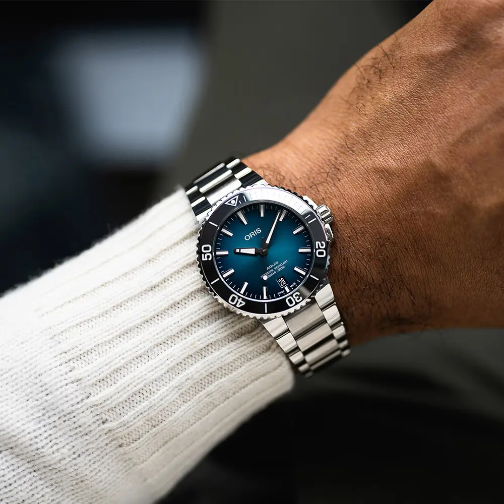 Oris Aquis 01-733-7732-4155-07-8-21-05PEB Date Blue Dial Stainless 