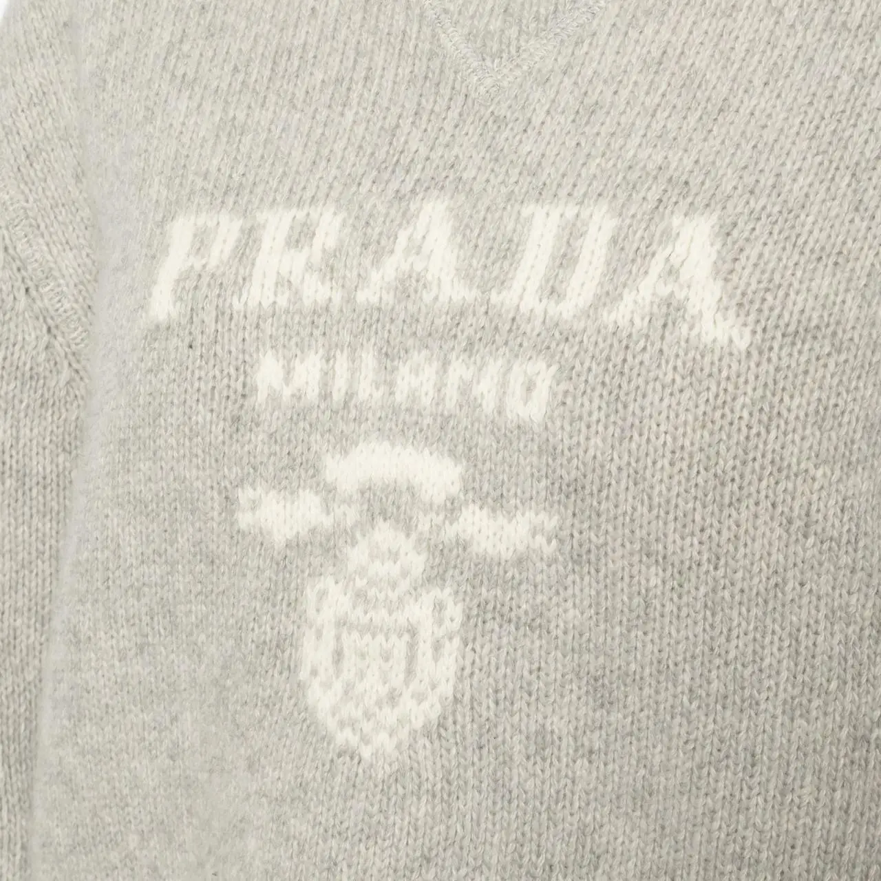 Prada Milano Cropped Sweater Knit Wool Grey White – voilà.id