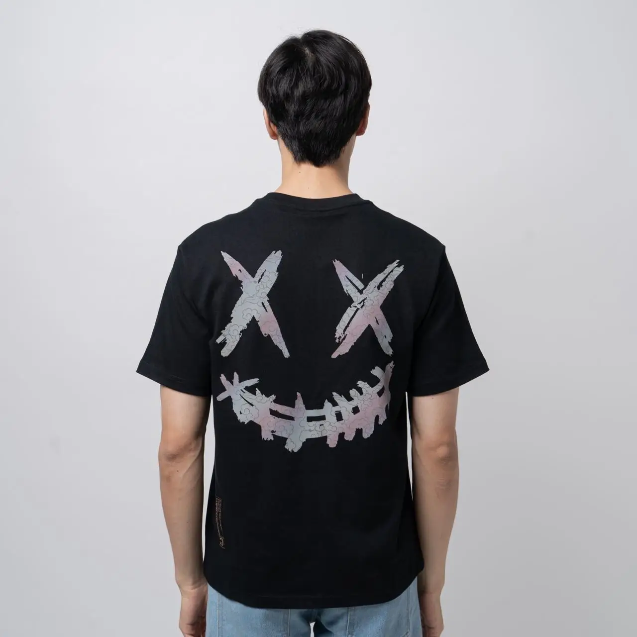 RIC Earth Tearing Face T-Shirt Black – voilà.id