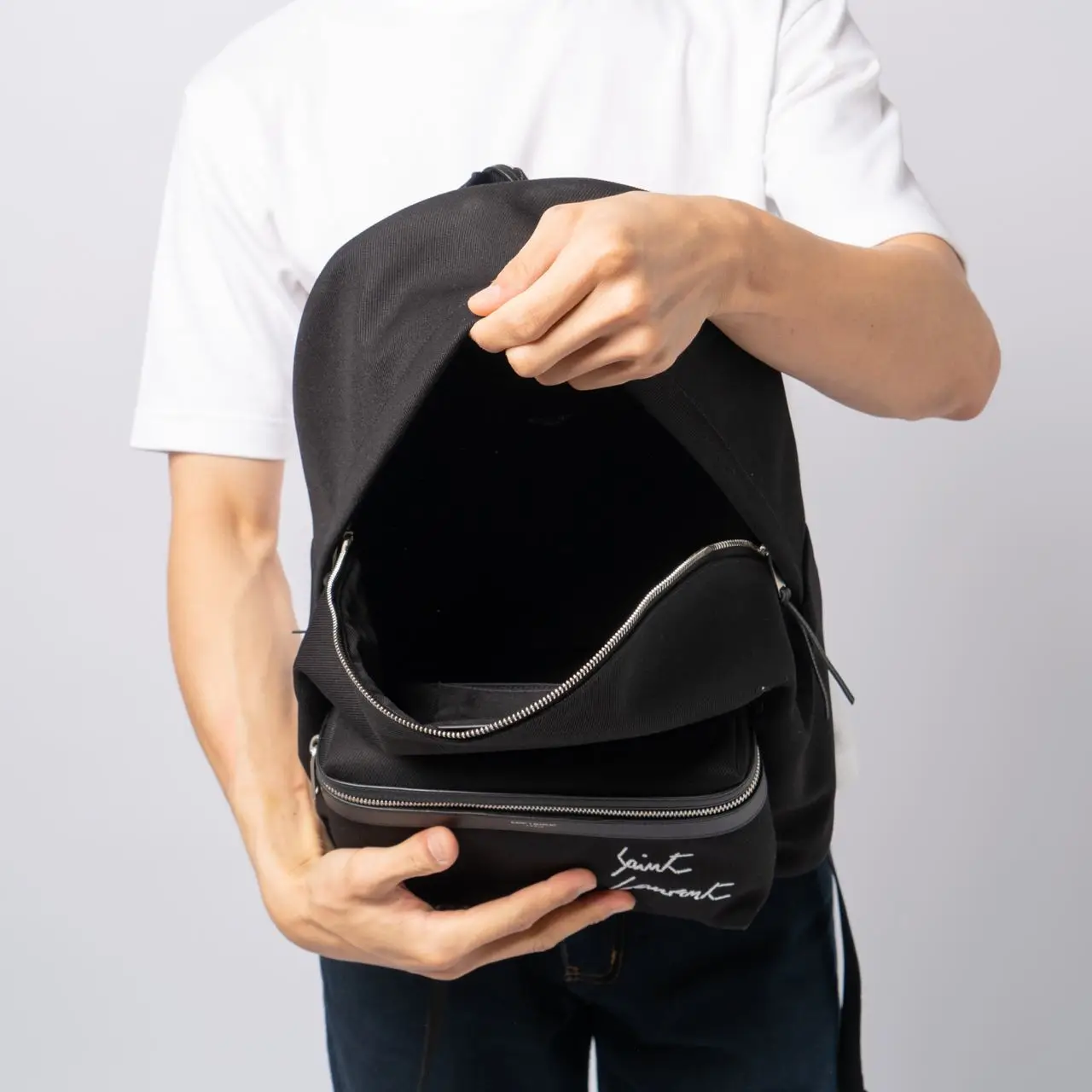 Saint Laurent
Logo City Backpack Saint Laurent City Backpack In Leather And Nylon | Sendegaro main image 2