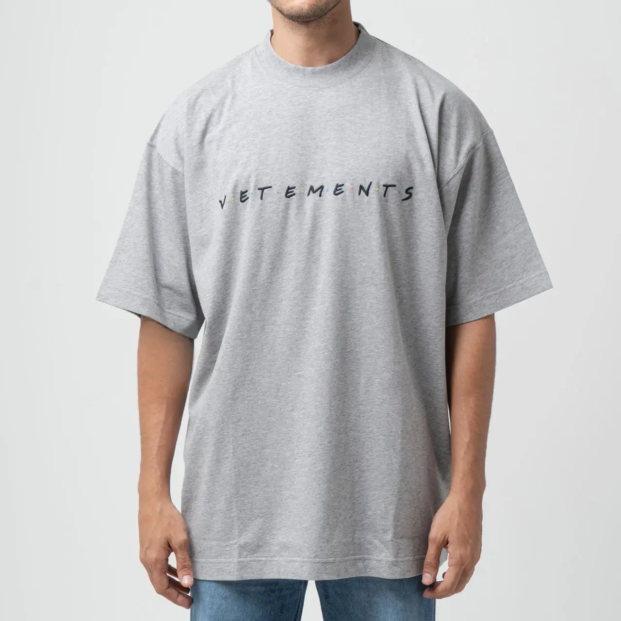 Vetements Friendly Logo T-Shirt Grey Melange – voilà.id