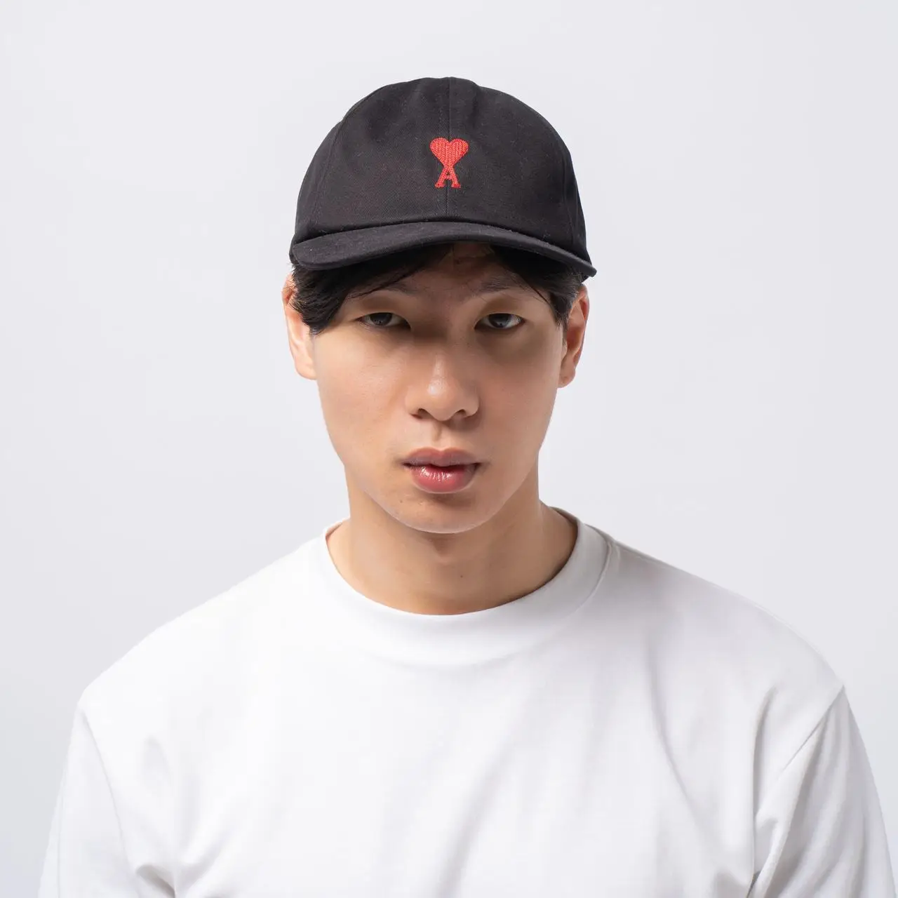 AMI Paris Red Ami De Coeur Embroidery Cap Black – voilà.id