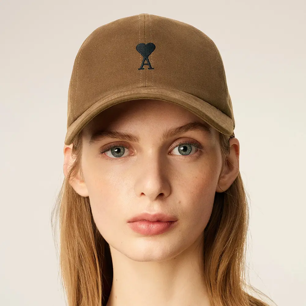 AMI Paris Ami De Coeur Embroidery Cap Hazelnut – voilà.id