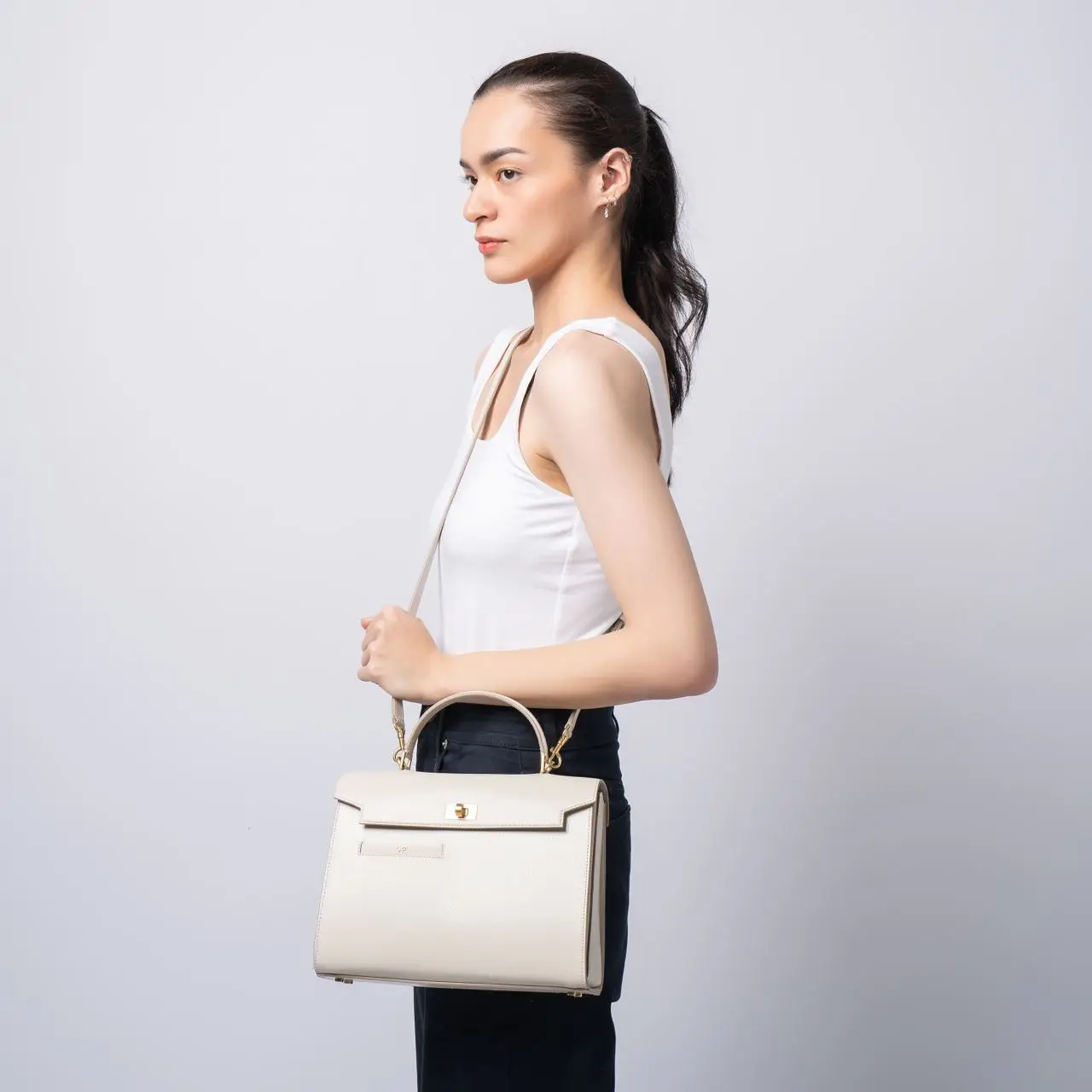 Anya Hindmarch Mortimer Top Handle Leather Bag Chalk – voilà.id