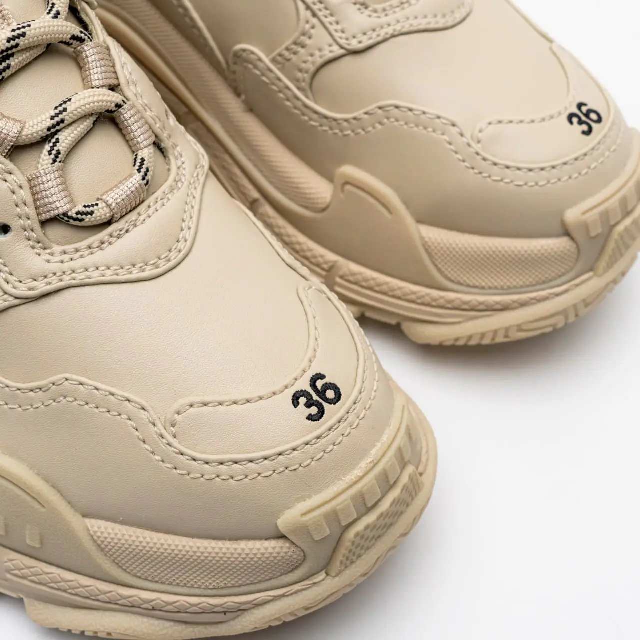 Balenciaga Logo Triple S Trainers Beige – voilà.id