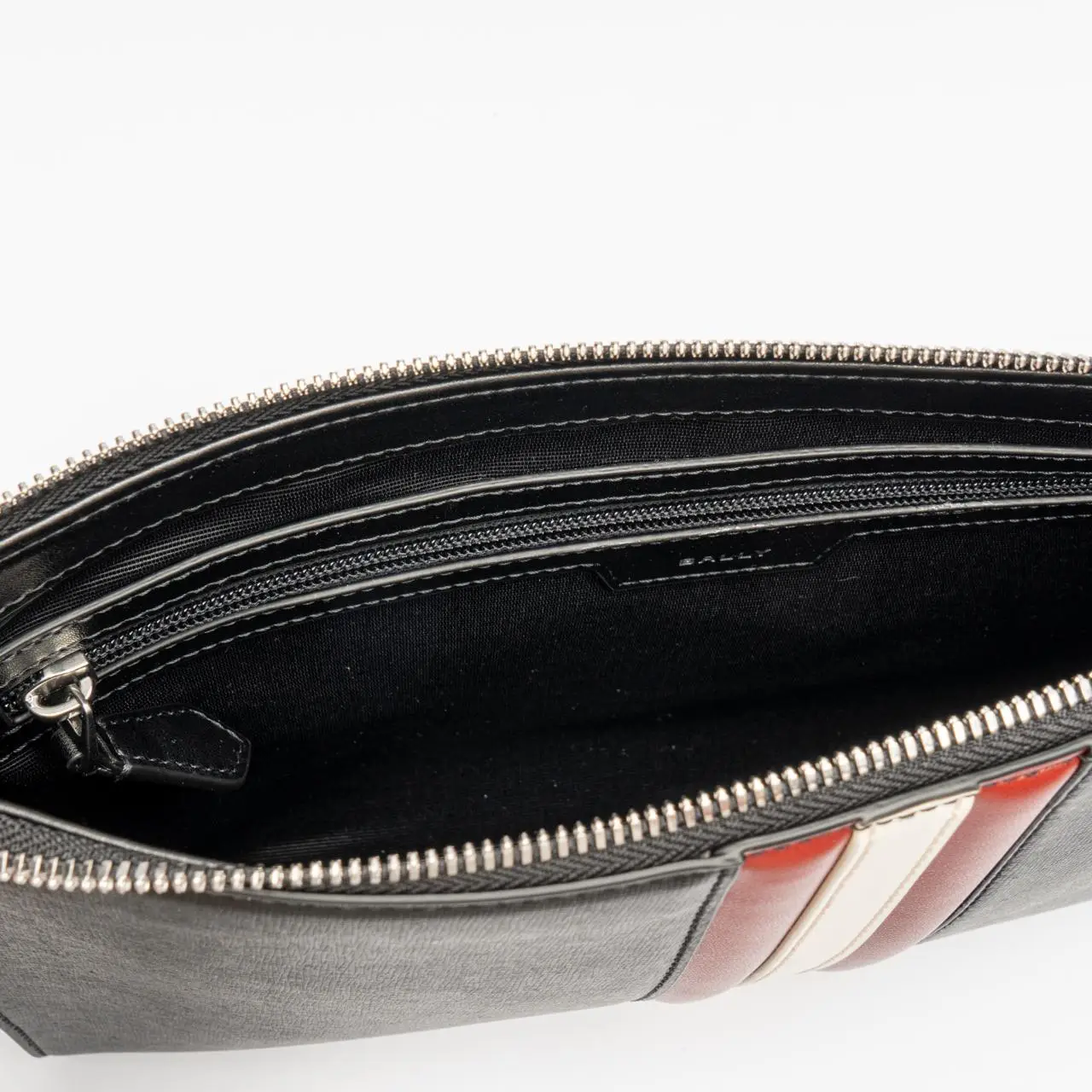 Bally Mythos Large Zip Leather Clutch Bag Black Red – voilà.id
