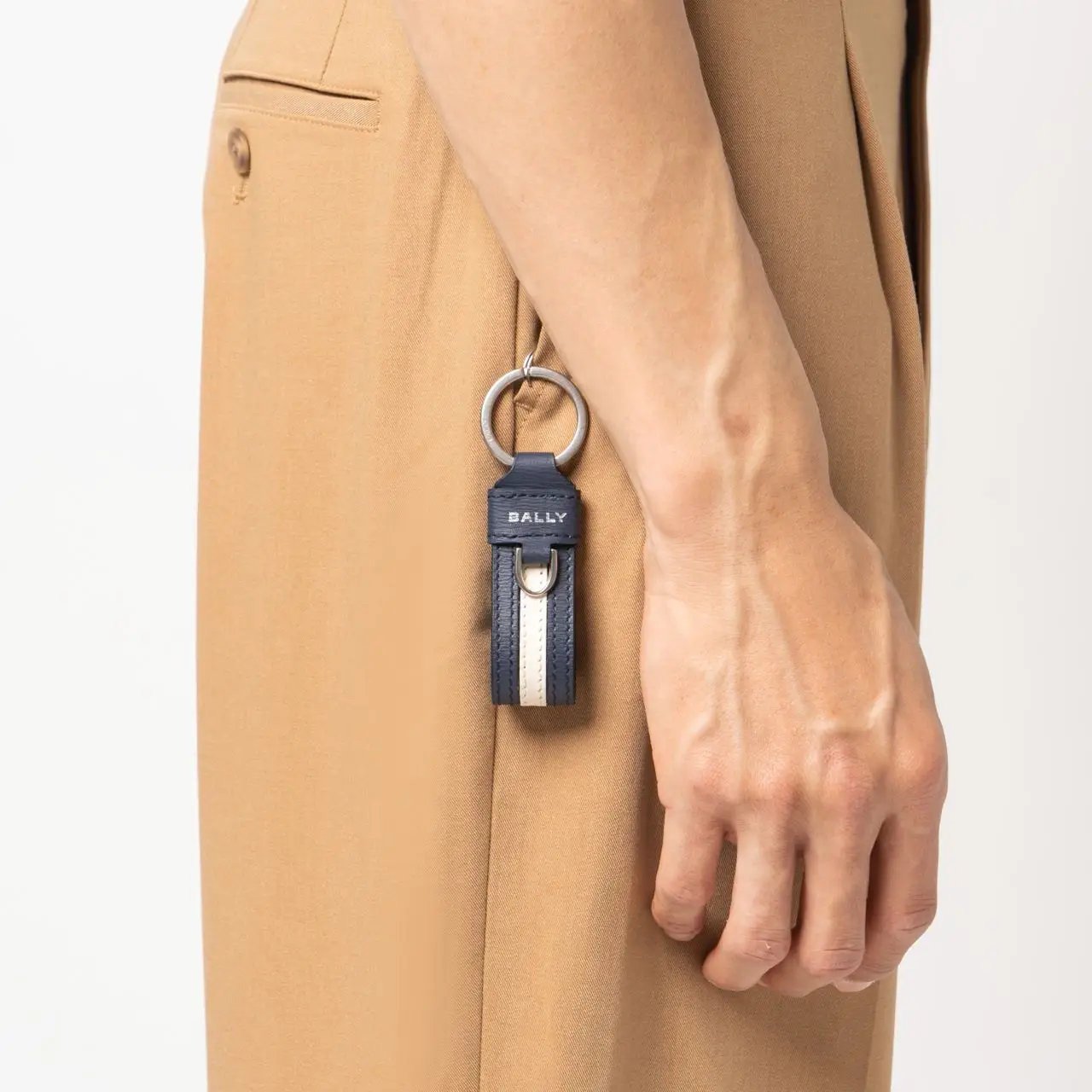 Bally Ribbon Leather Keychain Navy – voilà.id
