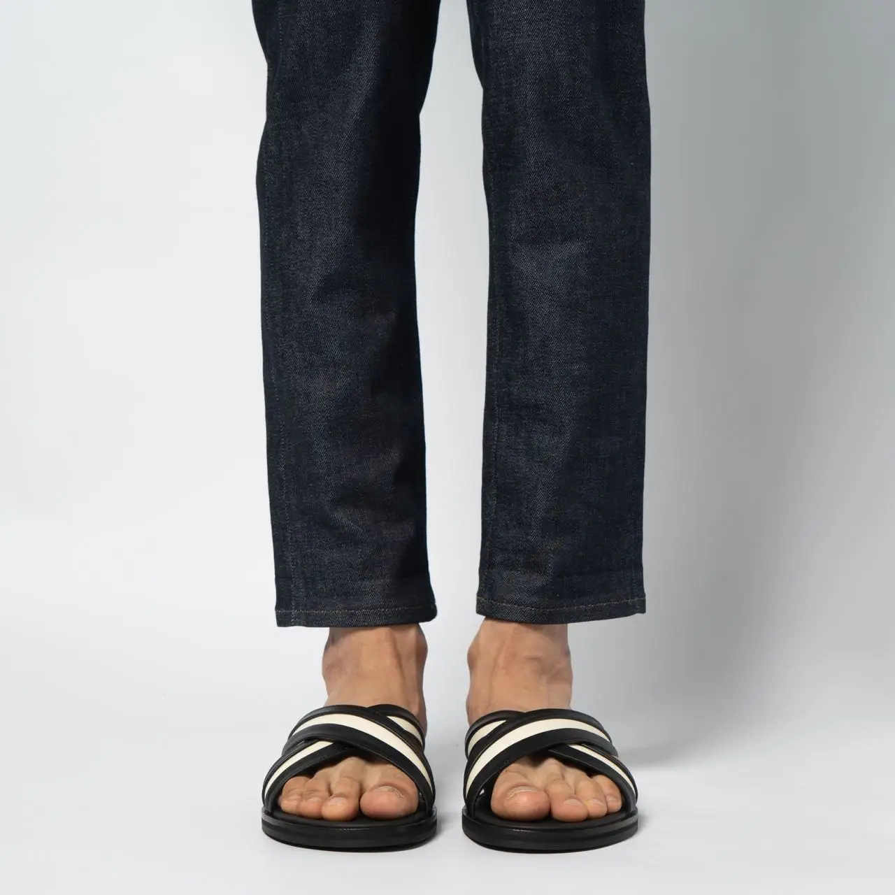 Bally Gherry Sandals Calfskin Black White – voilà.id