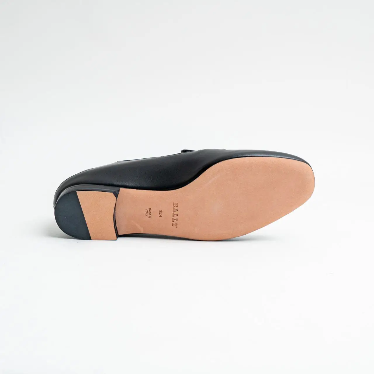 BALLY★関税込み Ellah Flat レザーローファー_ELLAH 6300070 Bally アウトレット！ BALLY バリー ELLAH FLAT 本革 ローファー