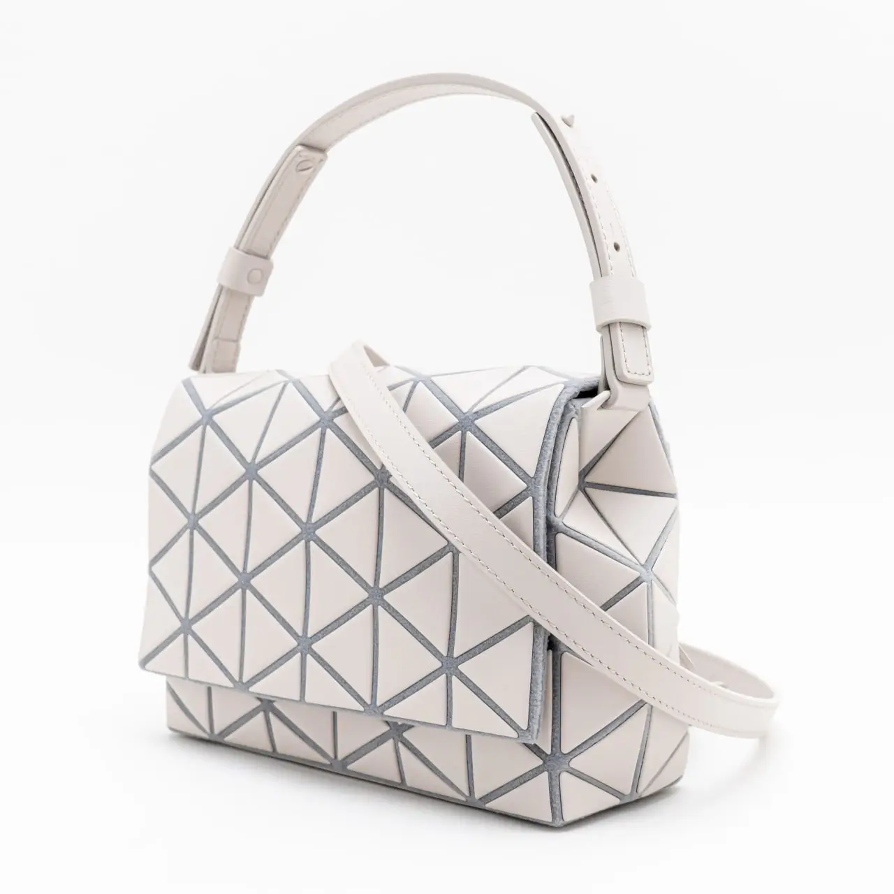 Bao Bao Issey Miyake Fossette Shoulder Bag Beige – voilà.id