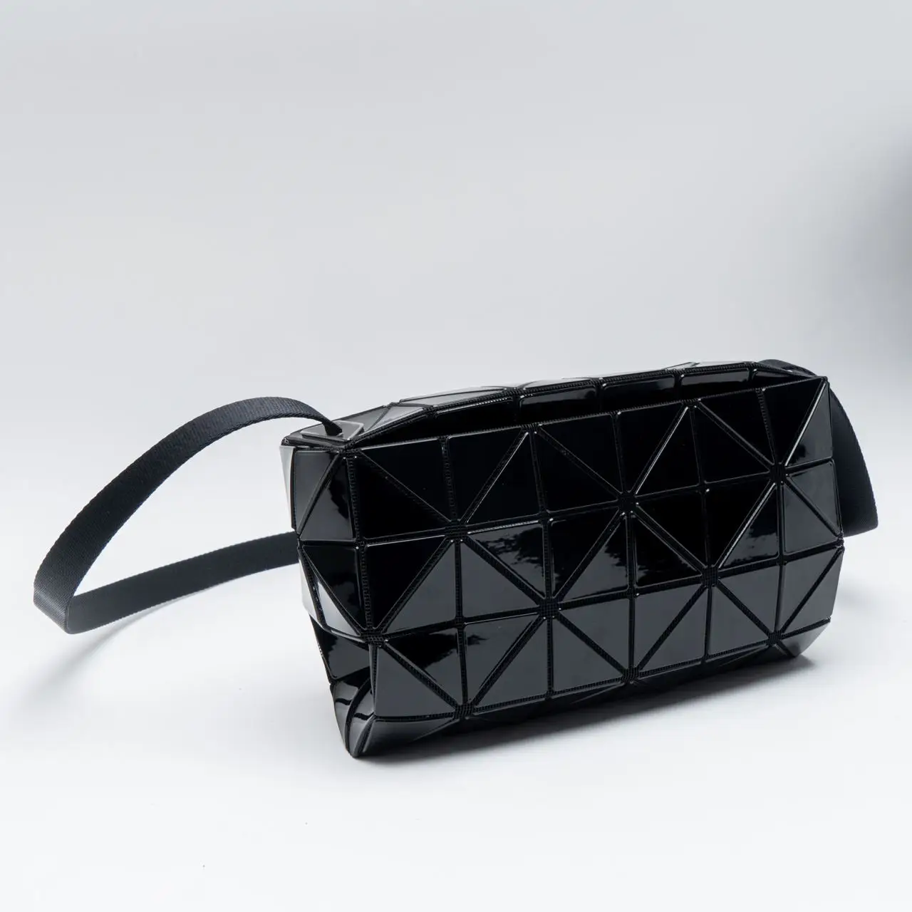 Issey Miyake Carton Shoulder Bag Black – voilà.id