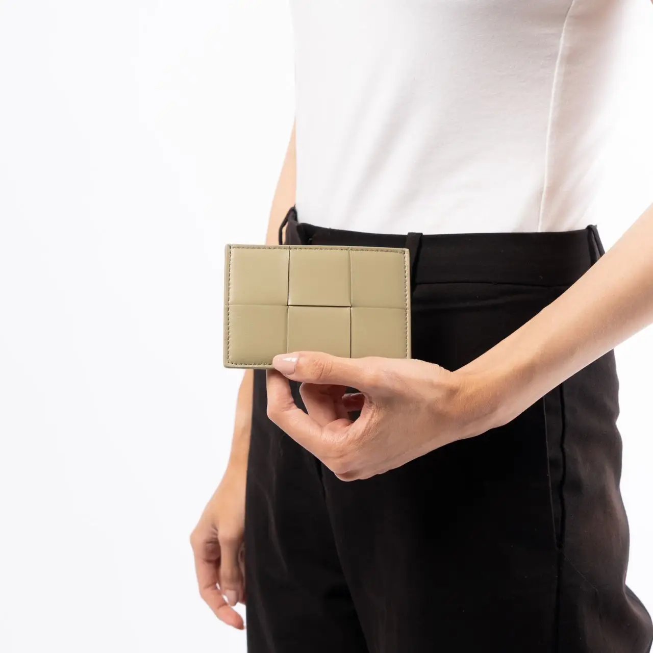 Bottega Veneta Cassette Credit Card Case Travertine – voilà.id