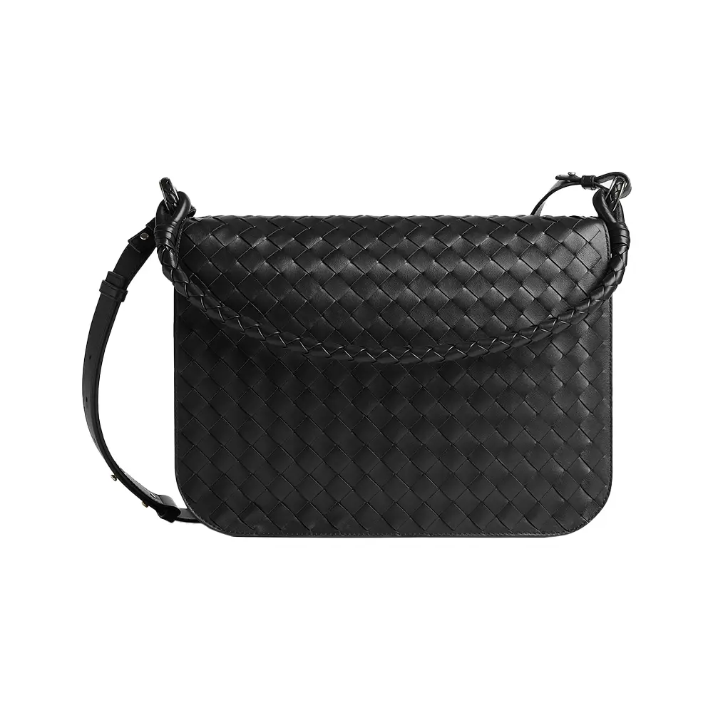 Bottega Veneta Medium Swing Messenger Bag Black – voilà.id