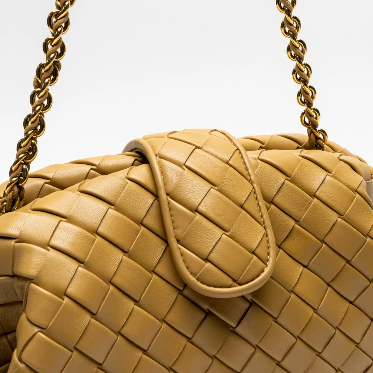 NEW BOTTEGA VENETA ローレン 1980▲ dark praline Bottega Veneta Teen Lauren 1980 Bag with Chain DARK PRALINE