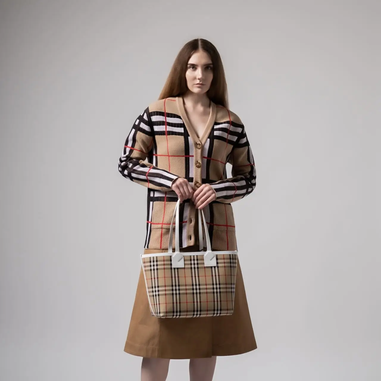 トートバッグ Burberry SS25 SM CHECK TOTE (8100227 C1734) Burberry Tote Checkered Bags & Handbags for Women for sale