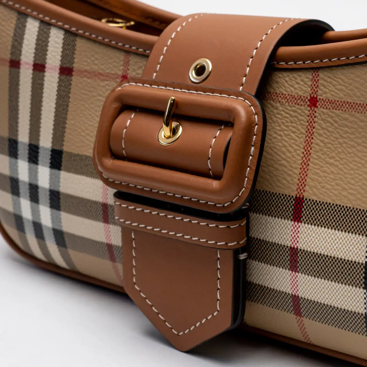 特価品セ Burberry Vintage Check Shoulder Bag Archive Beige/Briar バッグ