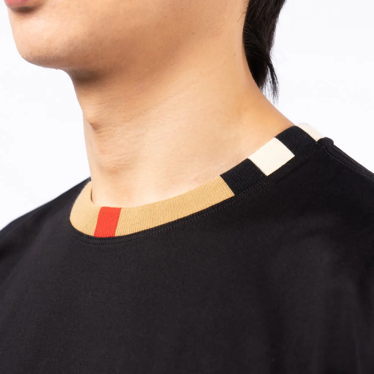 Tシャツ・カットソー Burberry Cotton T-Shirt With Check Collar Burberry Jayson Check Collar T-Shirt Black – voilà.id