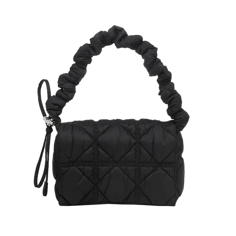 ◆CARLYN◆ Luke BLACKH74103010 Carlyn Luke Shoulder Bag Black – voilà.id