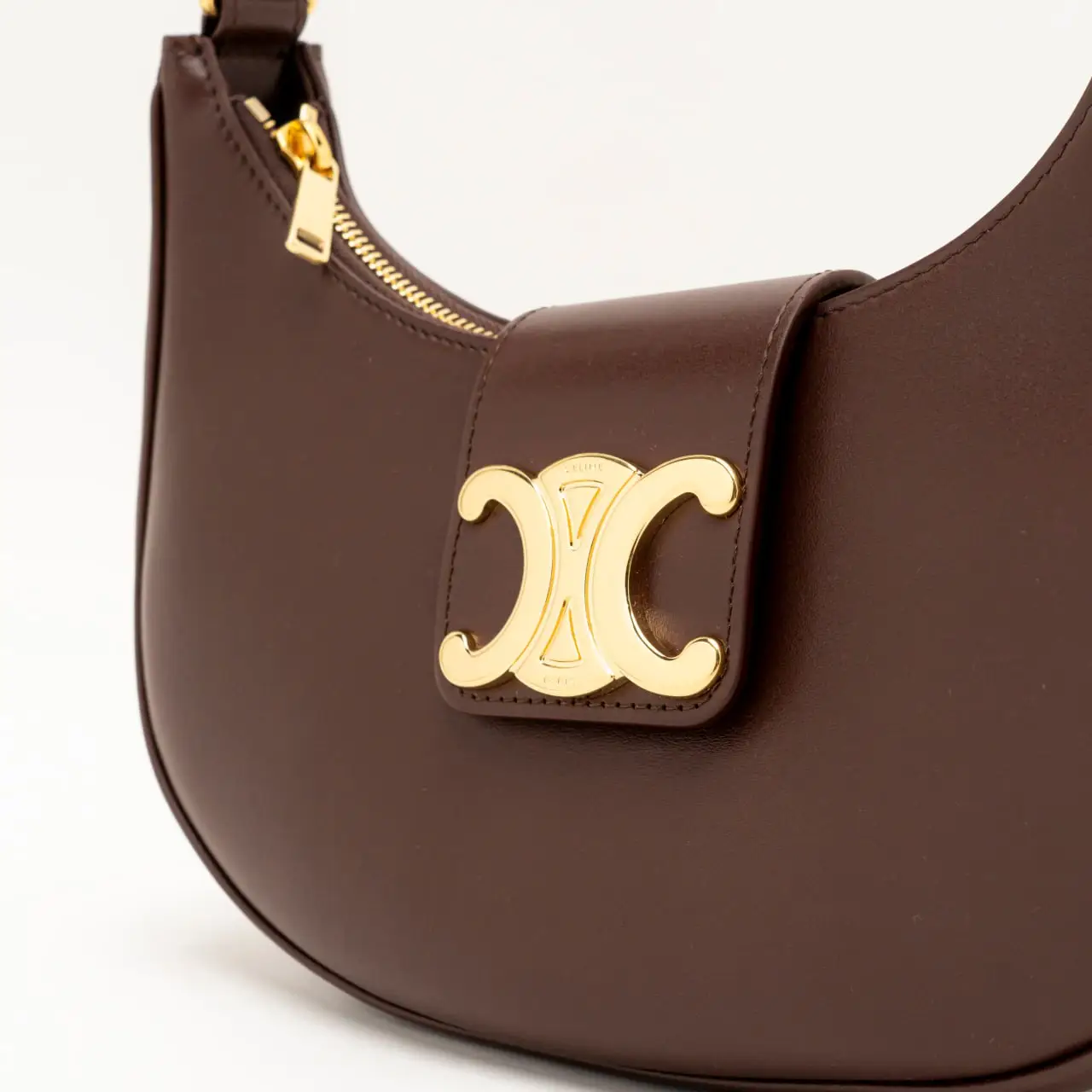 VIP CELINE Medium AVA トリオンフ Chestnut▲114493DGQ.18CH MEDIUM AVA TRIOMPHE BAG IN smooth Calfskin - TAN | CELINE