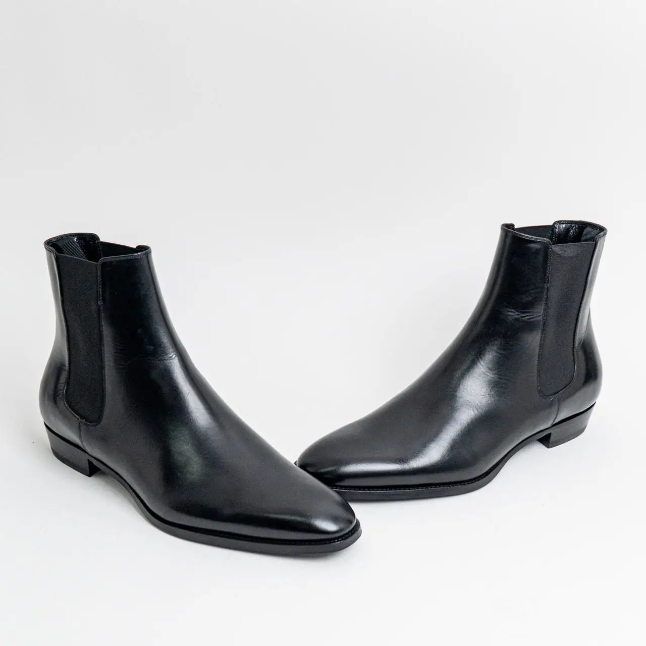 Celine Drudstore Chelsea Boot Shiny Calfskin Black – voilà.id