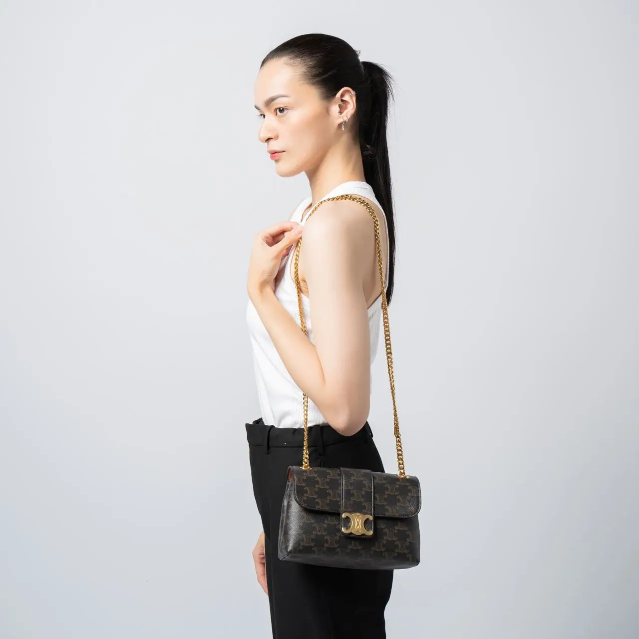 CELINE【入手困難】Triomphe Canvas★VICTOIRE BAG★ TEENサイズ Women's Teen Celine Victoire bag in Triomphe canvas | CELINE