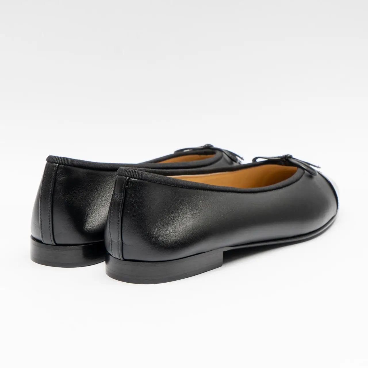 Chanel Logo Stitch Lambskin Patent Leather Ballerina All Black