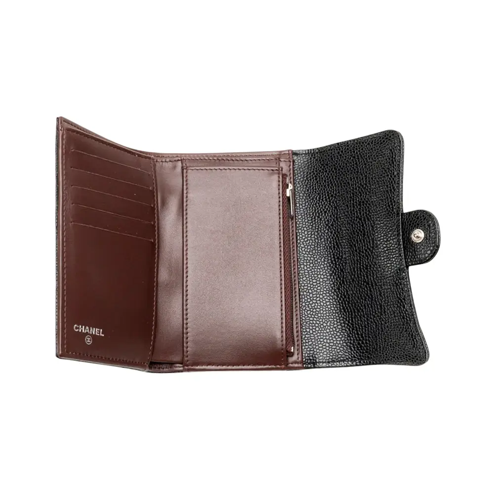 小物 CHANEL MEDIUM FLAP WALLET Chanel Medium Classic Caviar Flap Tri-Fold Wallet Black Shw – voilà.id